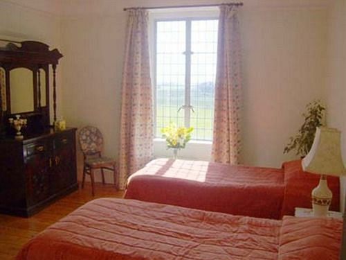 Bed and Breakfast Cleeve House Мелкшем Экстерьер фото